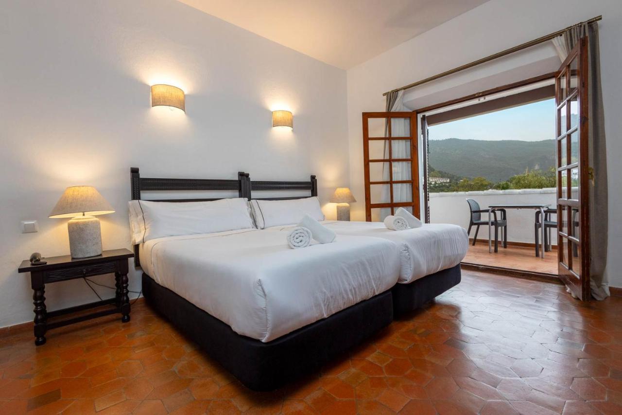 Hotel Tugasa Las Truchas El Bosque Extérieur photo